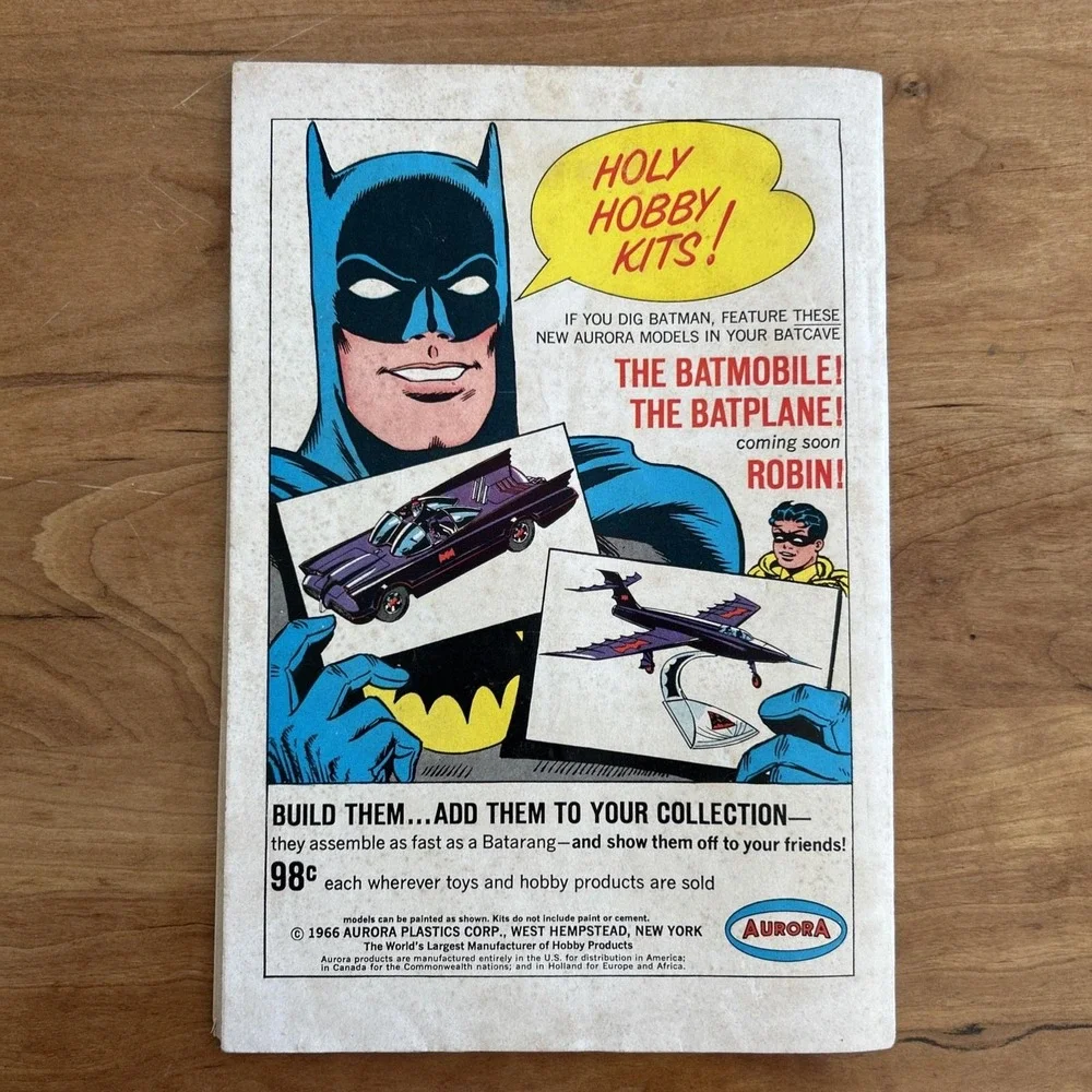 BATMAN #185‎ 80 pg. Giant Starring Robin!  from 1966! VG